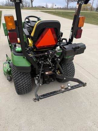 Image of John Deere 1025R equipment image 1