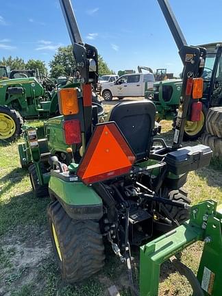 Image of John Deere 1025R equipment image 3