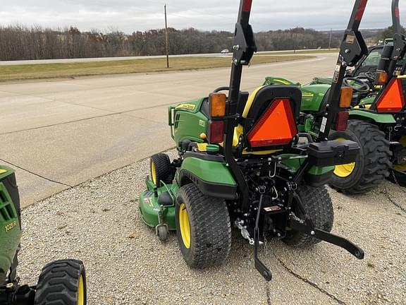 Image of John Deere 1025R equipment image 2