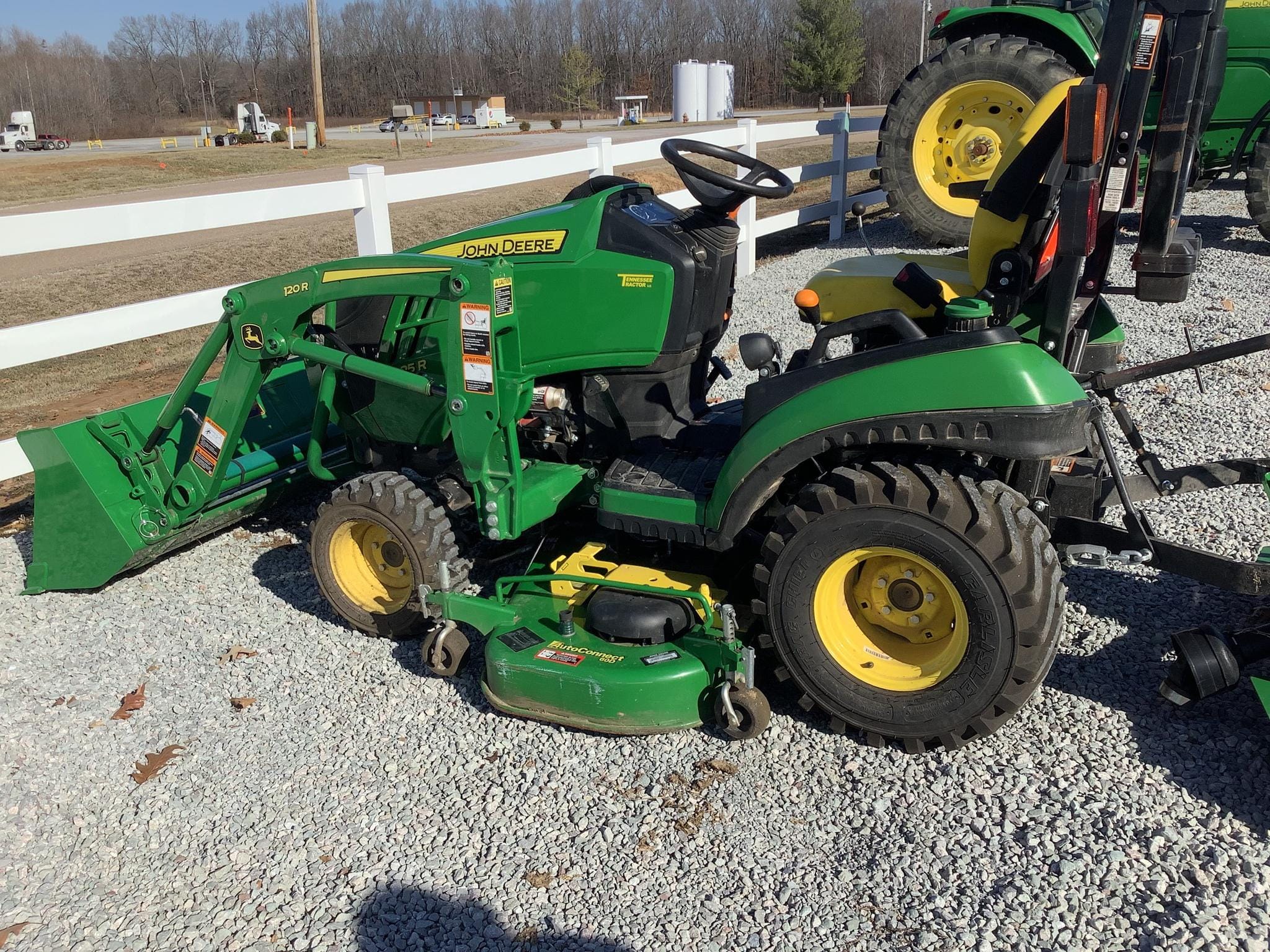 Main image John Deere 1025R