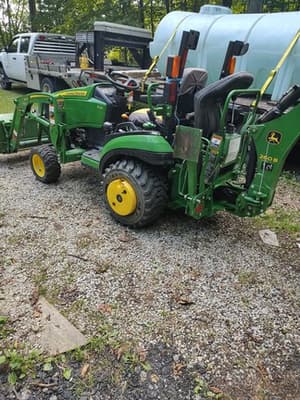 2017 John Deere 1025R Image