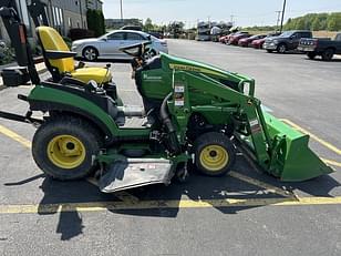 Main image John Deere 1025R 8