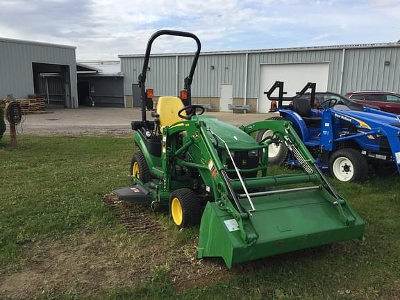 Image of John Deere 1025R Primary image