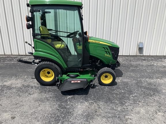 Image of John Deere 1025R equipment image 3