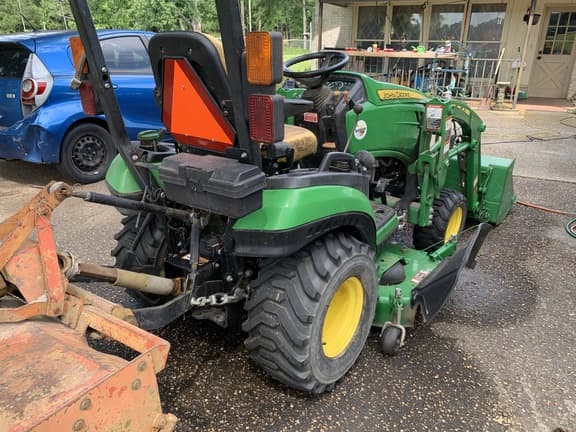 Image of John Deere 1025R equipment image 1