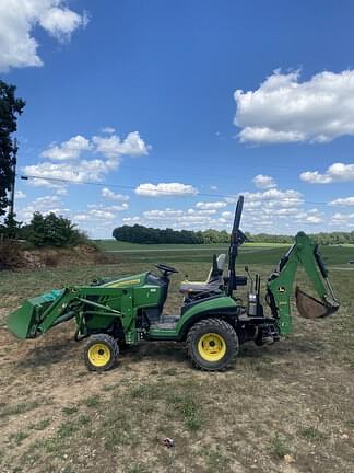 Image of John Deere 1025R equipment image 2