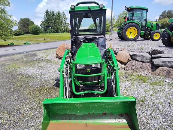 Image of John Deere 1025R equipment image 4