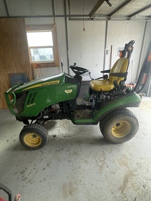 2017 John Deere 1025R Image