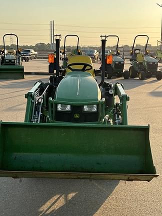 Image of John Deere 1025R equipment image 2