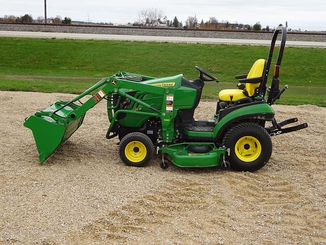 Image of John Deere 1025R equipment image 1