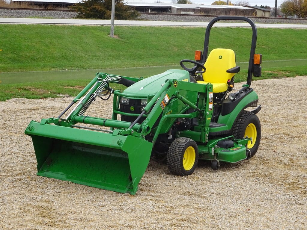 Main image John Deere 1025R