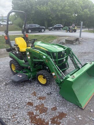 Image of John Deere 1025R equipment image 1