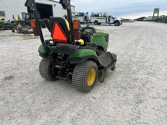 Image of John Deere 1025R equipment image 3