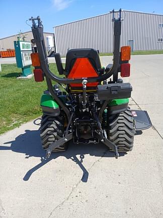 Image of John Deere 1025R equipment image 2