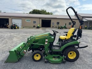 2017 John Deere 1025R Image