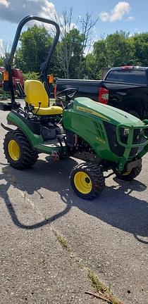 Image of John Deere 1025R Primary image