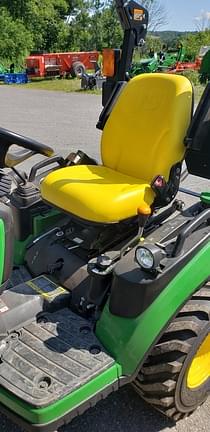 Image of John Deere 1025R equipment image 4