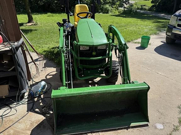 Image of John Deere 1025R Primary image