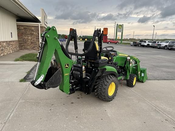 Image of John Deere 1025R equipment image 4