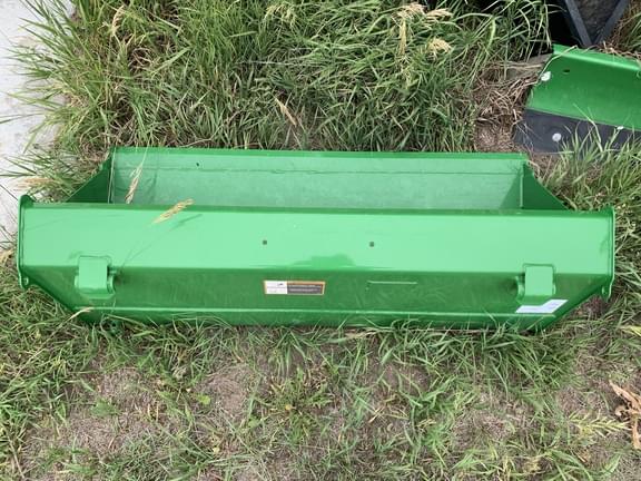 Image of John Deere 1025R equipment image 4