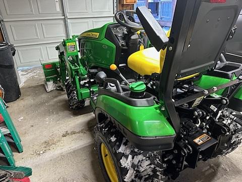 Image of John Deere 1025R equipment image 2