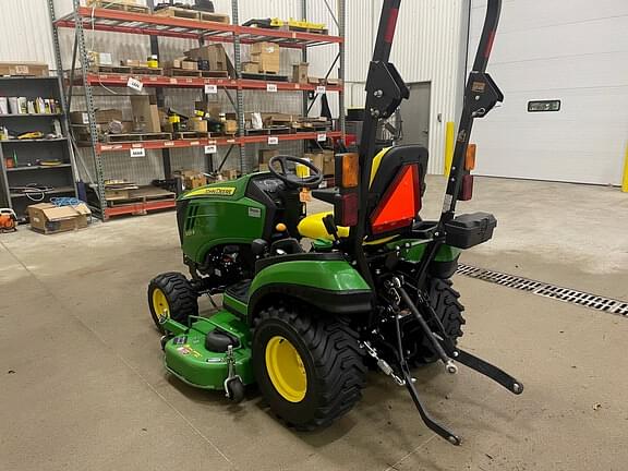 Image of John Deere 1025R equipment image 4