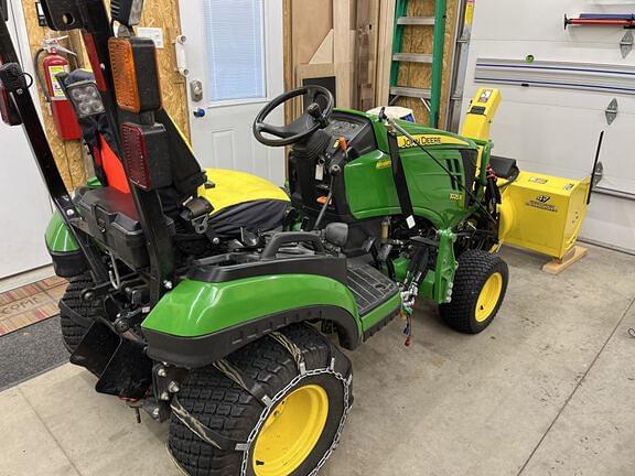 Image of John Deere 1025R equipment image 2