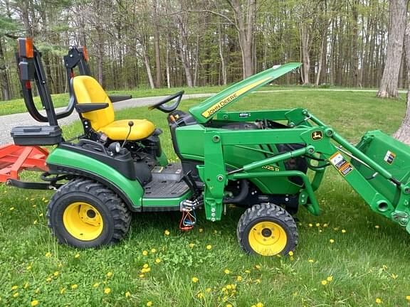 Image of John Deere 1025R Primary image
