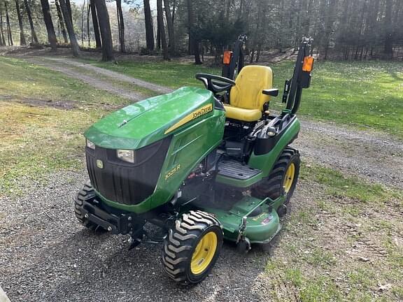 Image of John Deere 1025R equipment image 2