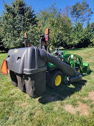 Image of John Deere 1025R equipment image 2