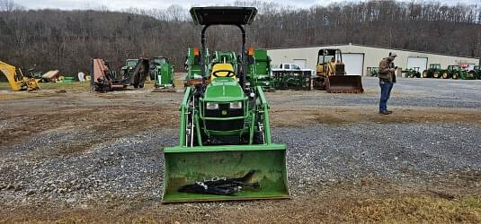 Image of John Deere 1025R equipment image 1