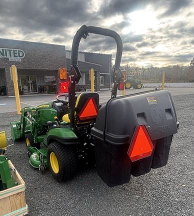 Image of John Deere 1025R equipment image 4
