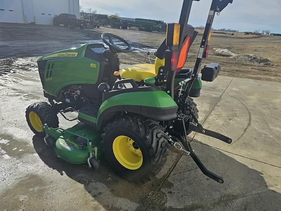 Image of John Deere 1025R equipment image 1