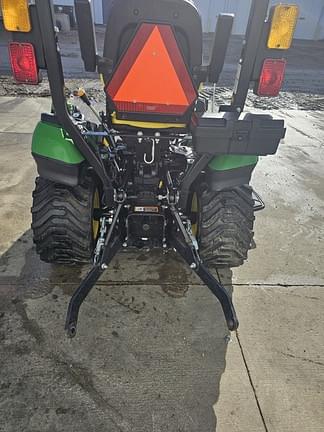 Image of John Deere 1025R equipment image 2
