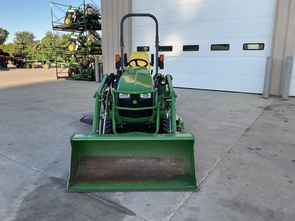 Image of John Deere 1025R equipment image 1