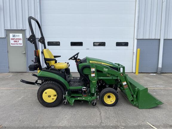 Image of John Deere 1025R equipment image 1