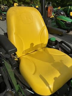 Image of John Deere 1025R equipment image 4