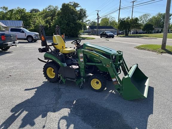 Image of John Deere 1025R equipment image 1