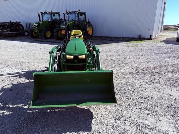 Image of John Deere 1025R equipment image 2