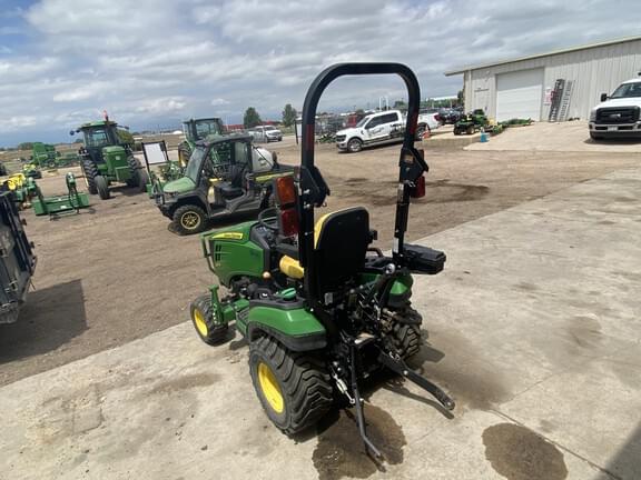 Image of John Deere 1025R equipment image 4