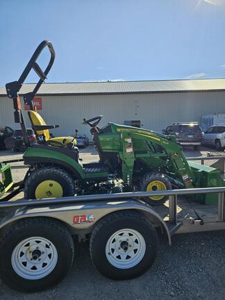 Image of John Deere 1025R equipment image 2