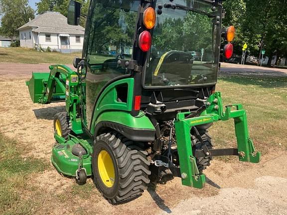 Image of John Deere 1025R equipment image 1