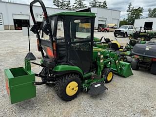 Image of John Deere 1025R equipment image 2