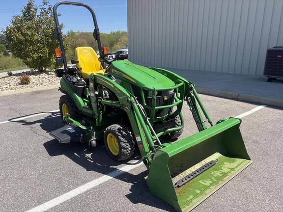 Image of John Deere 1025R equipment image 2