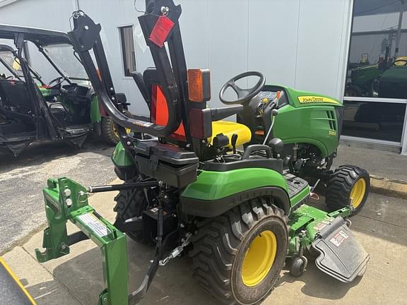 Image of John Deere 1025R equipment image 2