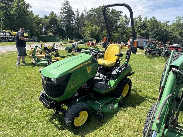 Image of John Deere 1025R equipment image 1