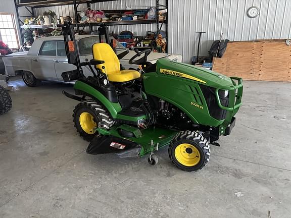 Image of John Deere 1025R equipment image 1
