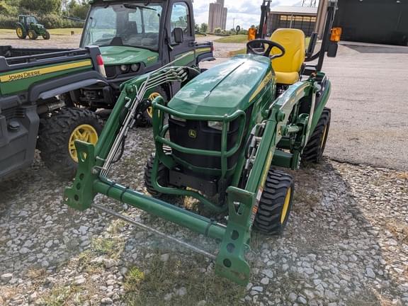 Image of John Deere 1025R equipment image 1