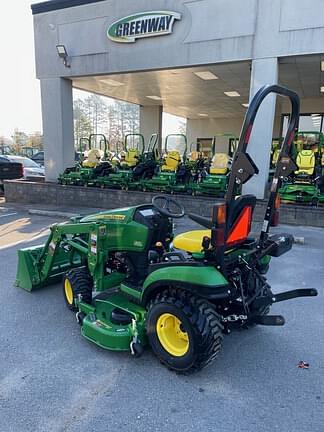 Image of John Deere 1025R equipment image 3