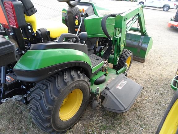 Image of John Deere 1025R equipment image 3